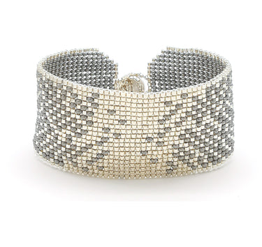 Brazalete Telar Plata Grueso Difuminado Gris Aperlado